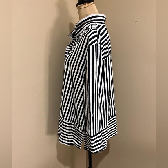 Multiples Black and White Striped Tunic, wire collar, size XL - Picture 4 of 9